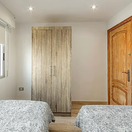 Luxury 3 Bedroom Perla Del Mar Apartment *